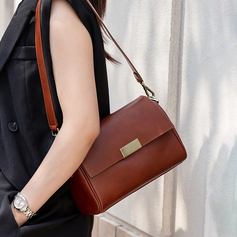 Luxury Bags In China Wholesale - Inek Derisi kadın Omuz Çantası Crossbody