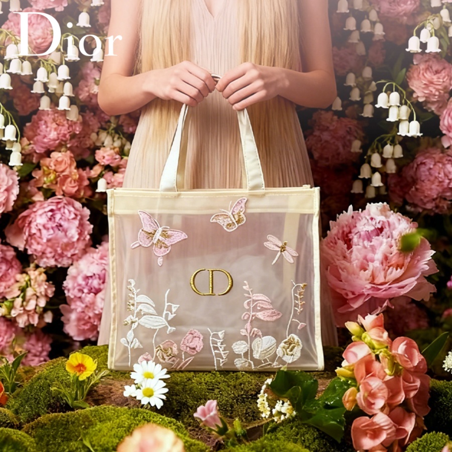 Christian Dior Dior'un Çantası - Luxury Bags Brands incelemesi ve fiyatı
