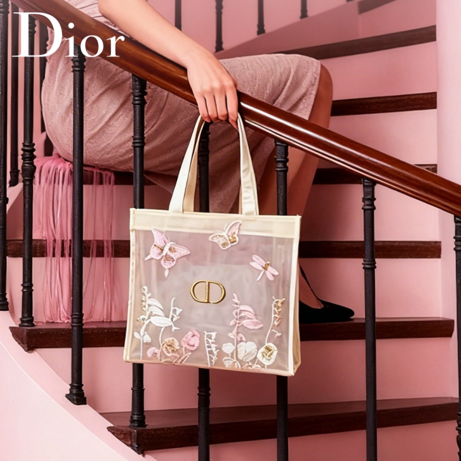 Christian Dior Dior'un Çantası - Luxury Bags Brands incelemesi ve fiyatı