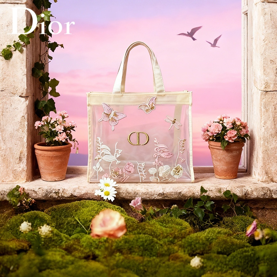 Christian Dior Dior'un Çantası - Luxury Bags Brands incelemesi ve fiyatı