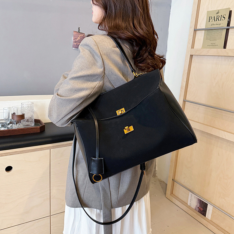 CGCBAG Vintage Tasarımcı Lüks  - Luxury Bags Vintage incelemesi ve fiyatı